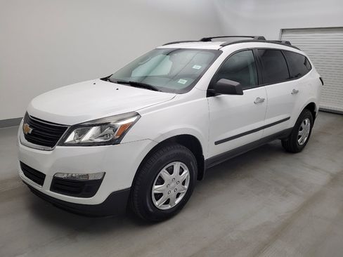 Used 2017 Chevrolet Traverse LS AWD/4WD image 2