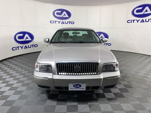 Used 2010 Mercury Grand Marquis LS RWD image 7
