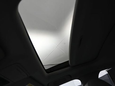 Used 2025 Acura Integra image 18