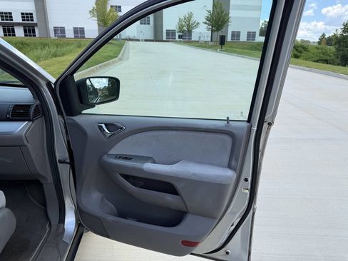 Used 2009 Honda Odyssey LX image 11