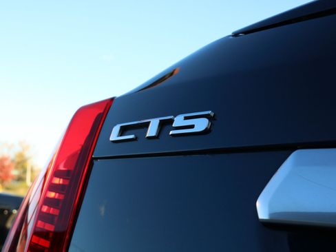 Used 2019 Cadillac CTS Luxury image 14