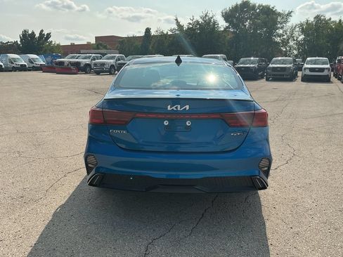 Used 2023 Kia Forte GT-Line w/ GT-Line Premium Package FWD image 4