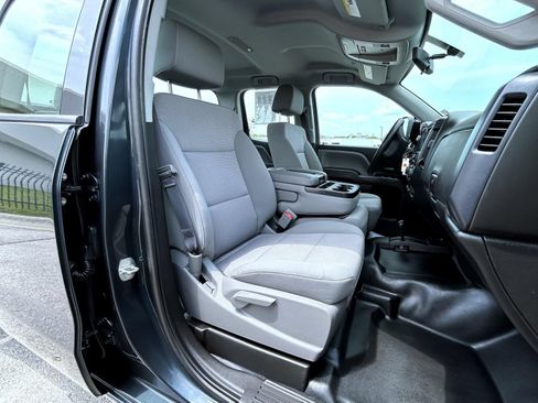 Certified 2017 Chevrolet Silverado 1500 W/T AWD/4WD image 15