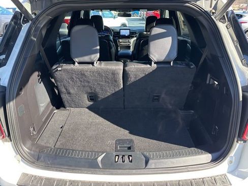 Used 2020 Ford Explorer ST w/ ST Street Pack image 24
