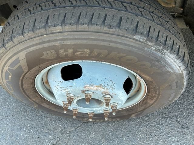 Used 2011 Ford F350 XL RWD image 15