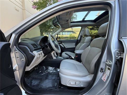 Used 2014 Subaru Forester 2.5i Limited w/ Popular Package #2 AWD/4WD image 7
