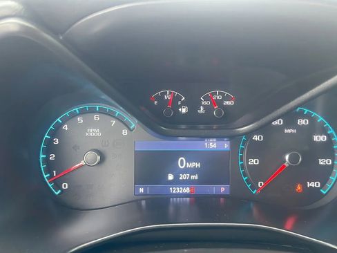 Used 2019 Chevrolet Colorado ZR2 image 12