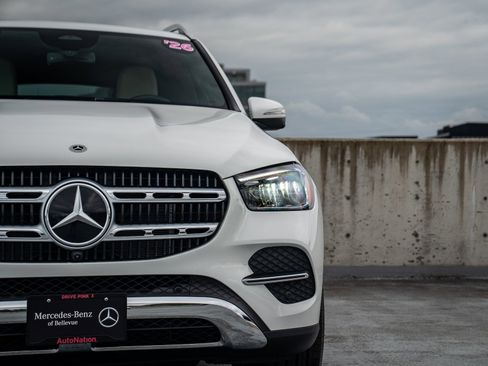Certified 2026 Mercedes-Benz GLE 350 4MATIC image 8