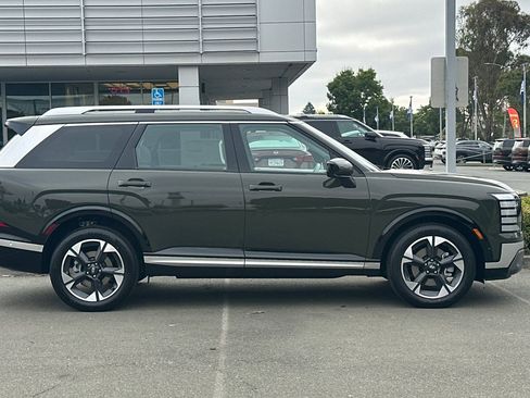 New 2026 Hyundai Palisade Limited AWD/4WD image 3