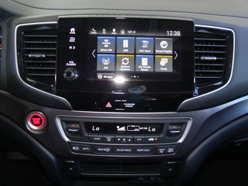 Used 2022 Honda Pilot EX-L image 16