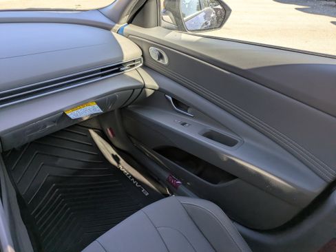 New 2026 Hyundai Elantra Blue image 17
