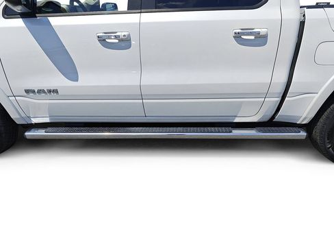 Used 2021 RAM 1500 Laramie AWD/4WD image 18