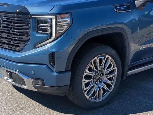 New 2026 GMC Sierra 1500 Denali Ultimate image 14