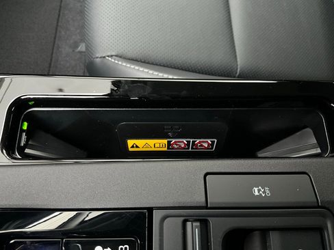 New 2026 Toyota Prius XLE image 23