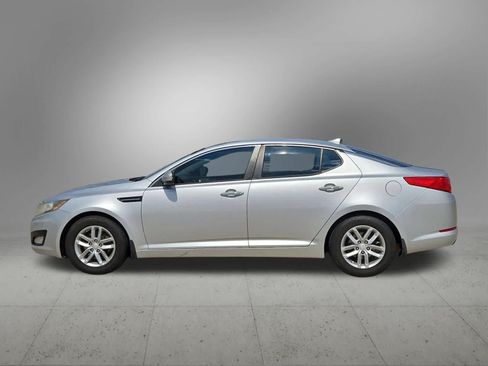 Used 2013 Kia Optima LX w/ Convenience Plus Pkg FWD image 3