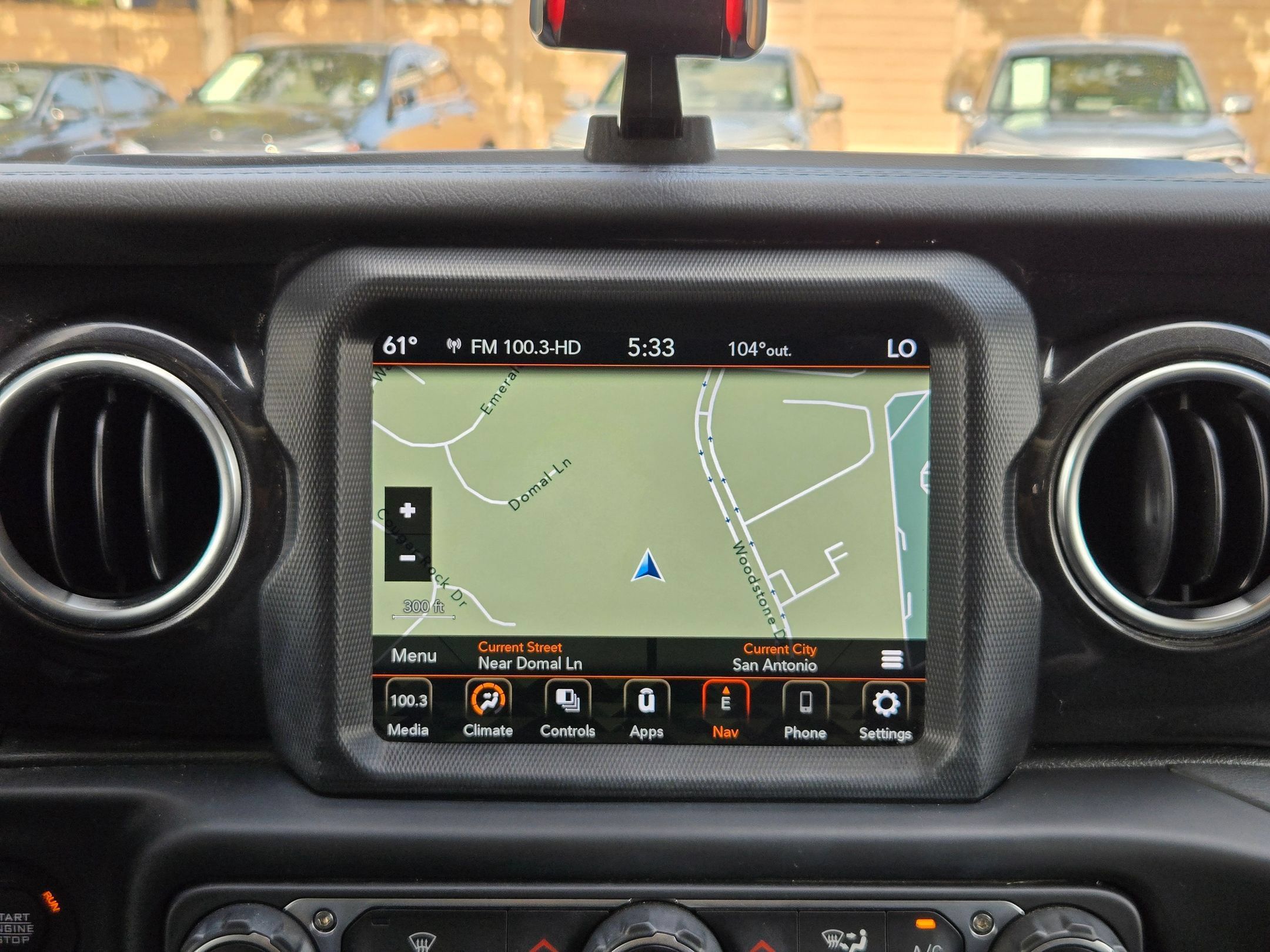 Used 2021 Jeep Wrangler Unlimited Sahara AWD/4WD image 17
