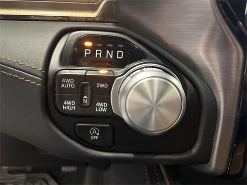 Used 2023 RAM 1500 Limited image 32