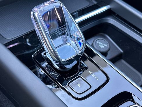 New 2026 Volvo XC60 T8 Polestar image 19