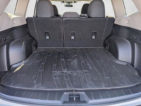 Used 2024 Subaru Forester Premium AWD/4WD image 6