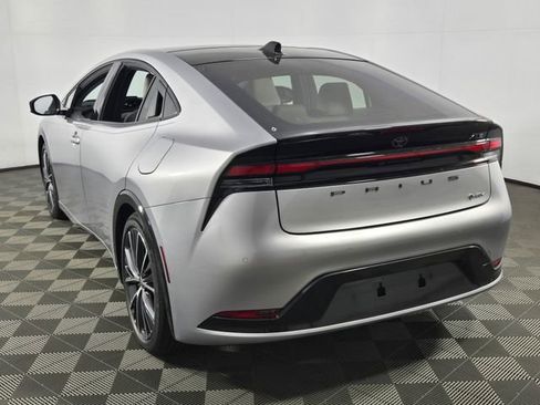 New 2026 Toyota Prius XLE image 5