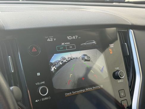 Used 2023 Subaru Outback Premium image 16