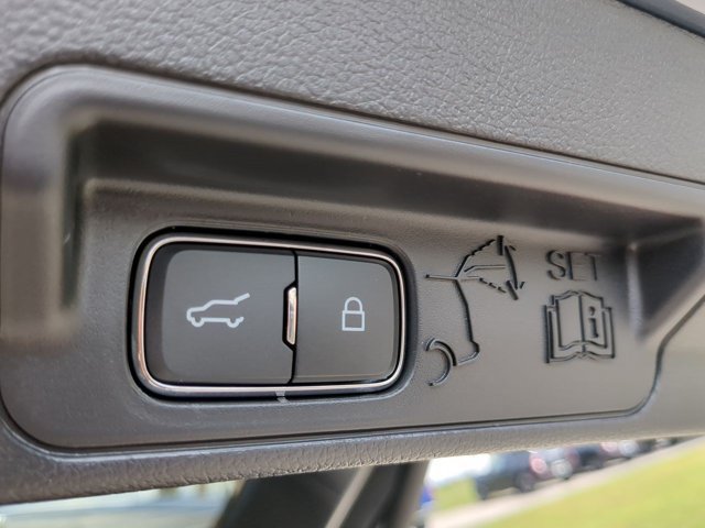 New 2026 Ford Explorer ST-Line w/ ST-Line Street Pack RWD image 14
