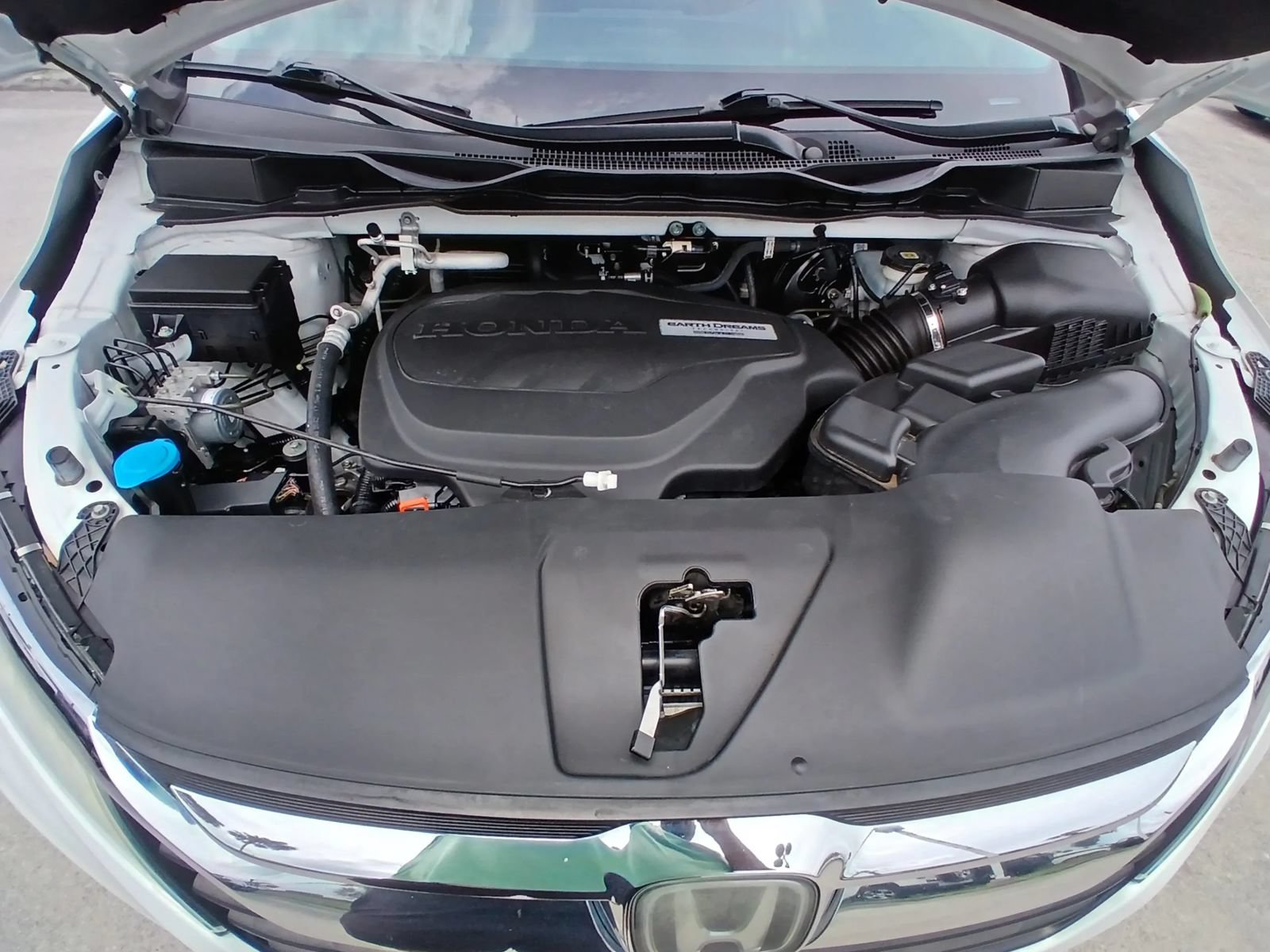 Used 2020 Honda Odyssey Elite image 37