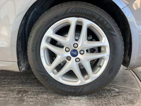 Used 2013 Ford Fusion SE image 38