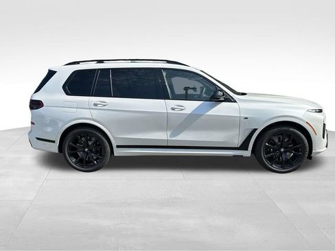 New 2027 BMW X7 M60i AWD/4WD image 2