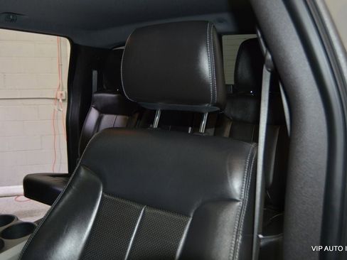 Used 2011 Ford F150 Lariat image 11