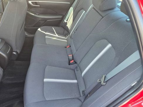 Used 2025 Hyundai Sonata SEL FWD image 10