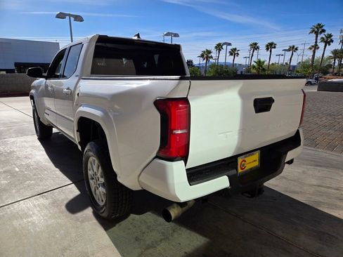 Used 2024 Toyota Tacoma SR5 RWD image 3