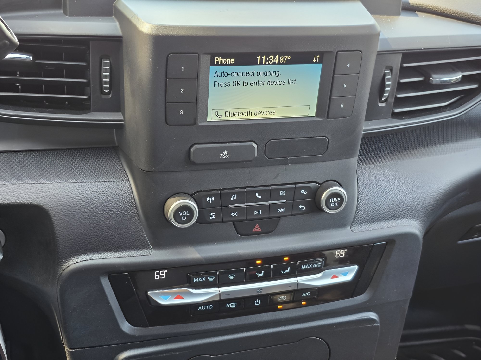 Used 2023 Ford Explorer 4WD Police Interceptor image 4