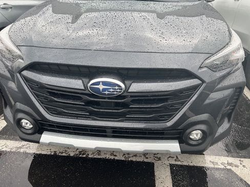 Used 2024 Subaru Outback Touring image 2