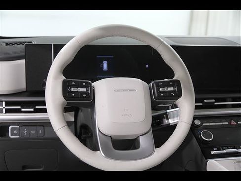 Certified 2026 Hyundai Santa Fe SE AWD/4WD image 7