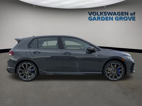 New 2026 Volkswagen Golf 2.0T image 8