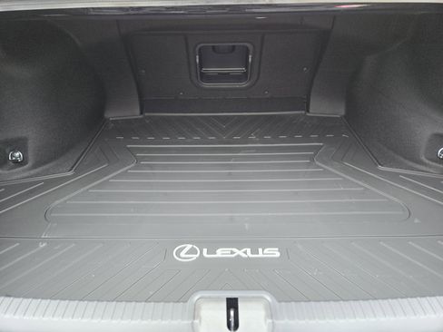 New 2025 Lexus ES 350 w/ Premium Package image 22