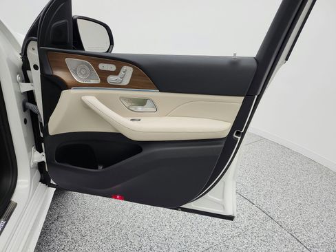 Used 2023 Mercedes-Benz GLE 450 4MATIC image 27