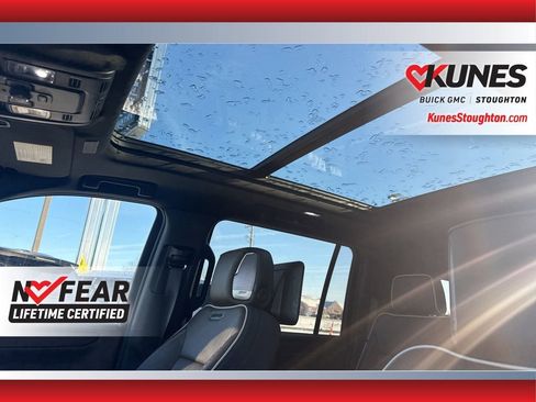 Used 2025 GMC Yukon XL Denali Ultimate image 19