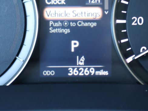 Used 2021 Lexus RX 450hL AWD w/ Premium Package image 30