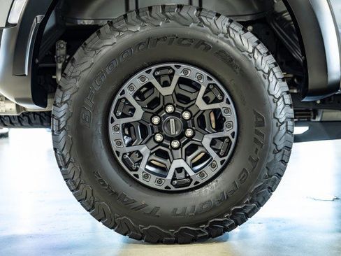 Used 2025 Ford F150 Raptor w/ Equipment Group 803A Raptor R image 35