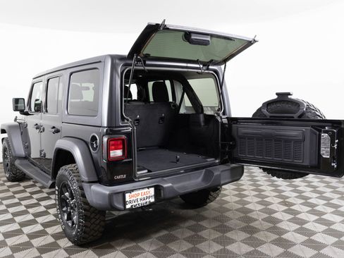 Used 2021 Jeep Wrangler Unlimited Sport image 35