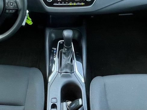 Used 2024 Toyota Corolla LE FWD image 16
