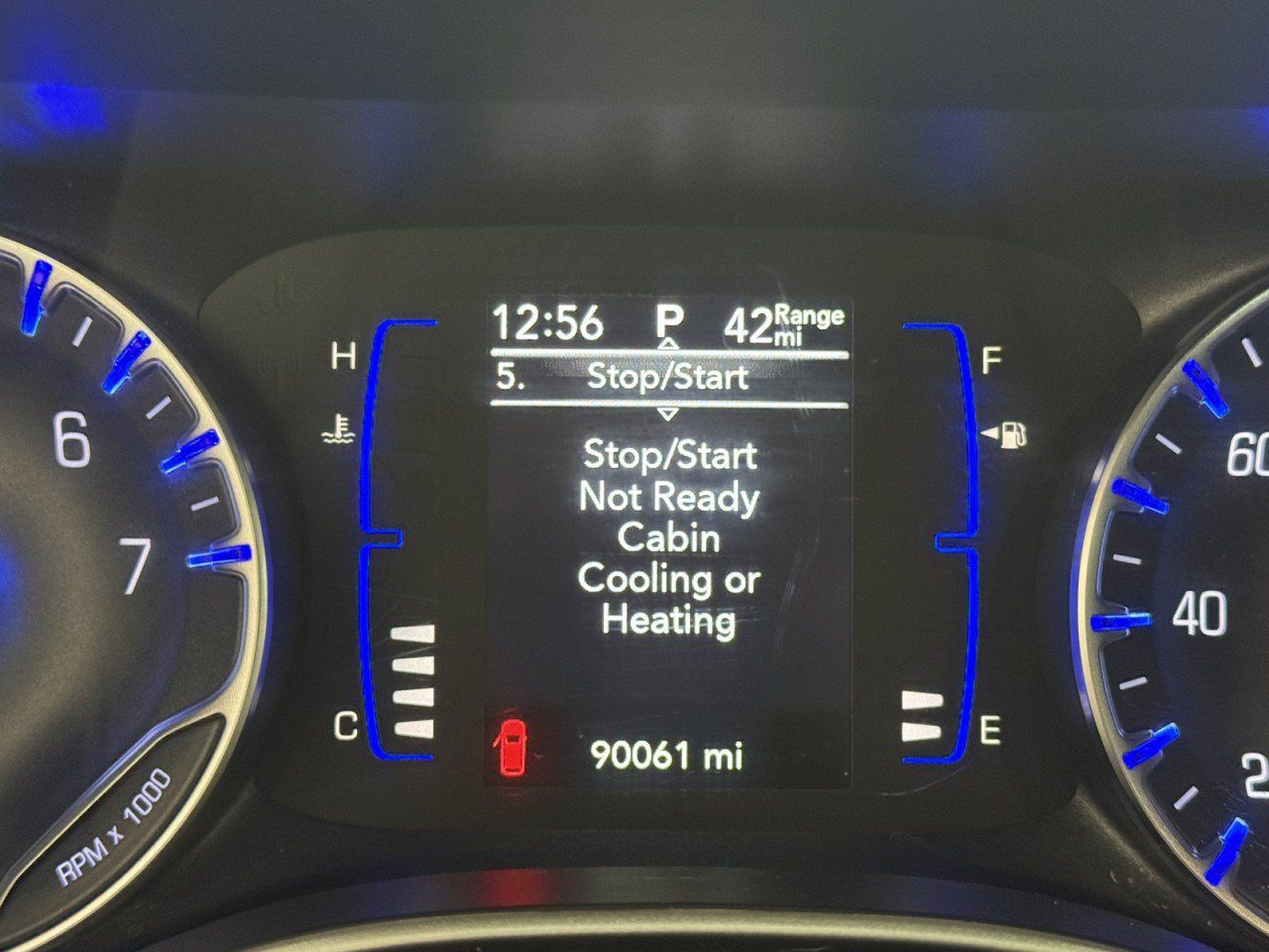 Used 2021 Chrysler Voyager Lxi FWD image 18