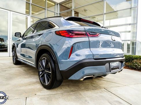 Certified 2025 INFINITI QX55 Luxe w/ Accent Package image 10