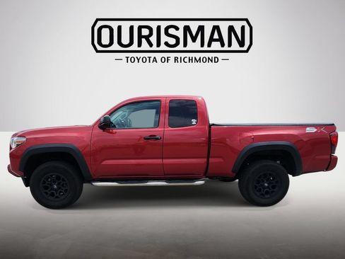 Certified 2020 Toyota Tacoma SR w/ SX Package AWD/4WD image 4
