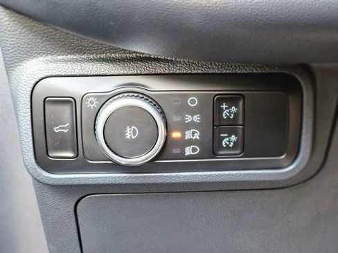 Used 2025 Ford Explorer ST-Line AWD/4WD image 20