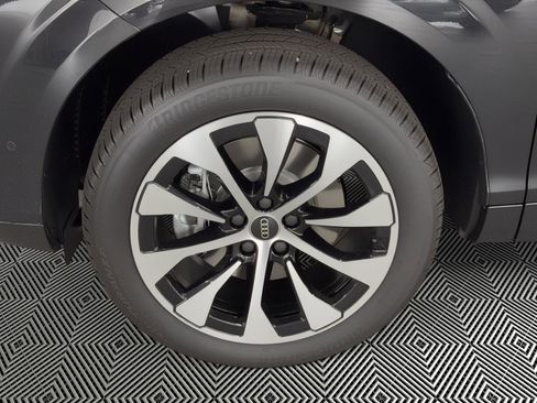 New 2026 Audi Q3 quattro 2.0T image 12