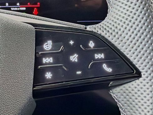 New 2025 Audi SQ5 Premium Plus image 11