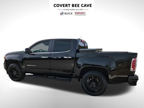 Used 2022 GMC Canyon Denali w/ Denali Black Edition Package image 7